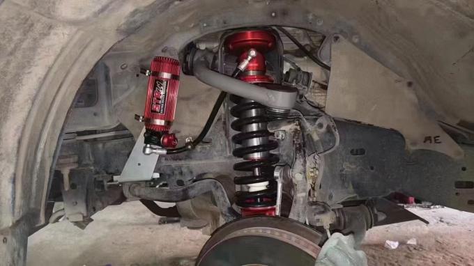 Adjustable Nitrogen Suspension ملف لولبي Shock for Toyota Prado - side view